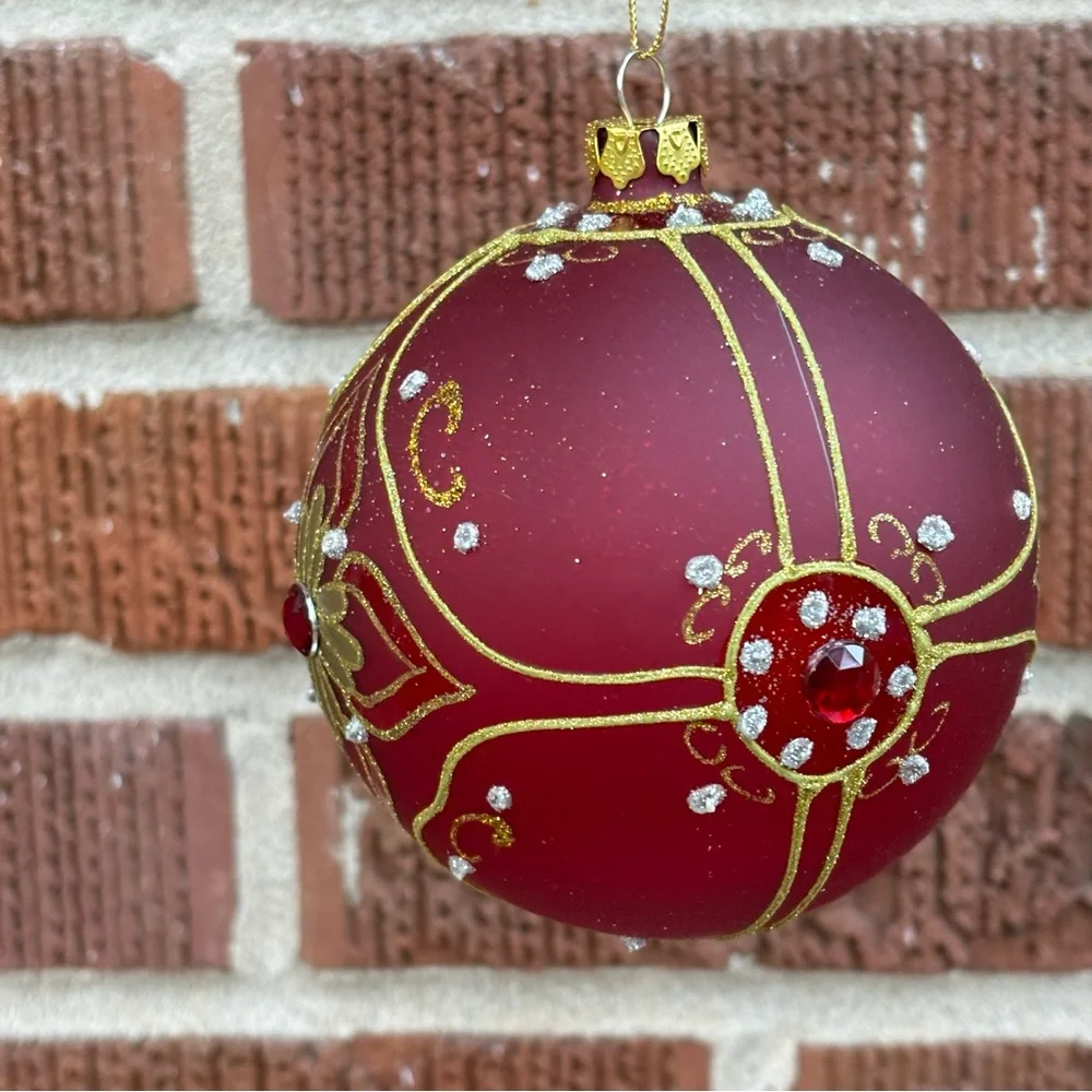 Christmas Tree Ornaments Ball Red White Gold Glitter Ribbon Hand painted 5 pc